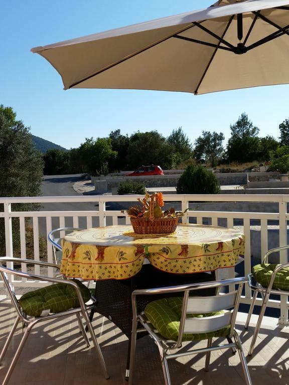Apartments Julija Vela Luka Phòng bức ảnh