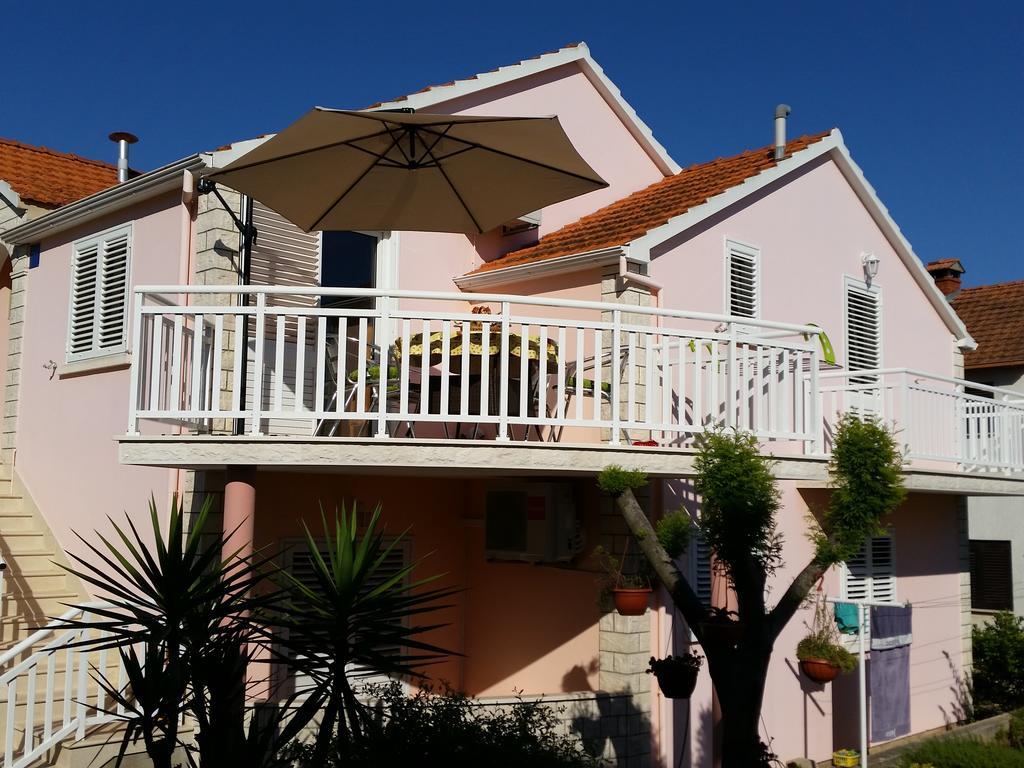 Apartments Julija Vela Luka Phòng bức ảnh