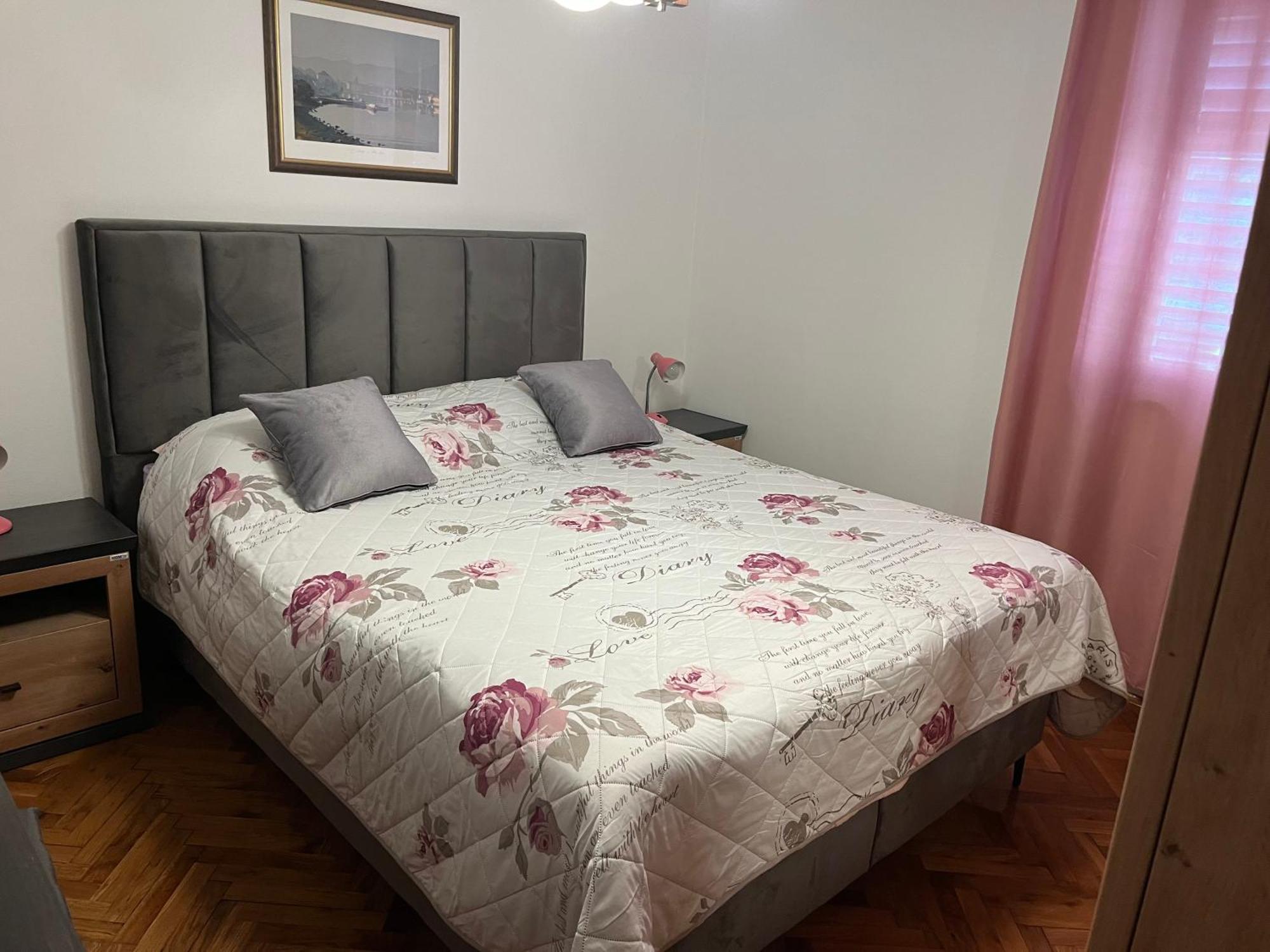 Apartments Julija Vela Luka Ngoại thất bức ảnh