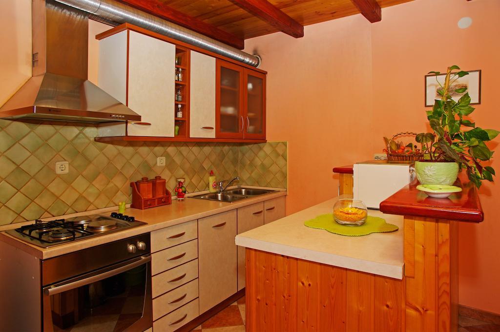 Apartments Julija Vela Luka Ngoại thất bức ảnh