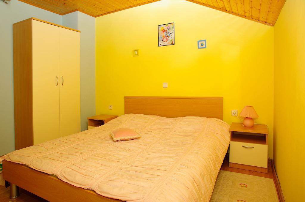 Apartments Julija Vela Luka Ngoại thất bức ảnh