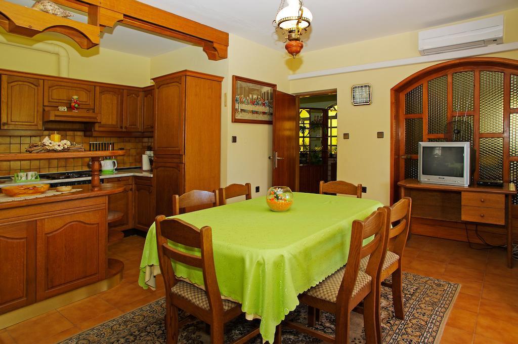 Apartments Julija Vela Luka Phòng bức ảnh