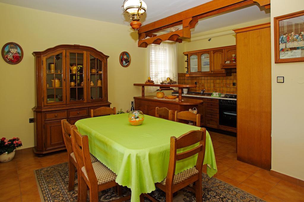 Apartments Julija Vela Luka Phòng bức ảnh